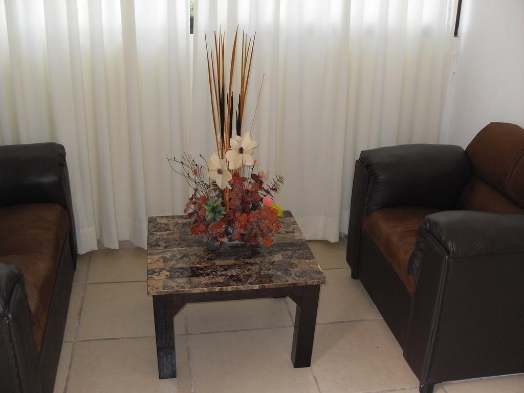 Hostal Del Cid Catemaco Esterno foto